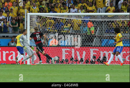 08.07.2014. Estadio Mineirao, Belo Horizonte, Brazil. FIFA World Cup 2014 semi-final soccer match between Brazil and Germany at Estadio Mineirao. Kroos goal for 0-4 Stock Photo