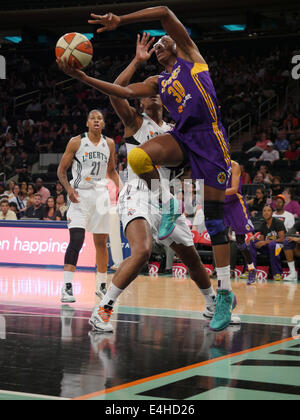 New York City, New Jersey, USA. 11th July, 2014. Los Angeles Sparks forward, NNEKA OGWUMIKE (30), drives to the basket against New York in a game at Madison Square Garden in New York City. © Joel Plummer/ZUMA Wire/Alamy Live News Stock Photo