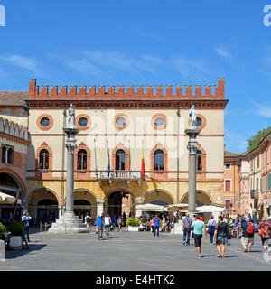 Town Square Piazza del Popolo Ravenna  with twin columns and statues Stock Photo