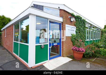 Community Library And Parish Council Office Dunchurch Warwickshire Stock Photo