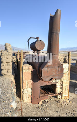 Old wagons and water tank at the Harmony Borax Works where 20 Mule Teams hauled the borax out of Death Valley in the 1880's. Stock Photo