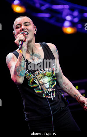 Lugano Switzerland. 11th July 2014. The Irish singer songwriter SINEAD O'CONNOR performs live at Piazza Della Riforma during the 'Estival Jazz Lugano 2014' Credit:  Rodolfo Sassano/Alamy Live News Stock Photo