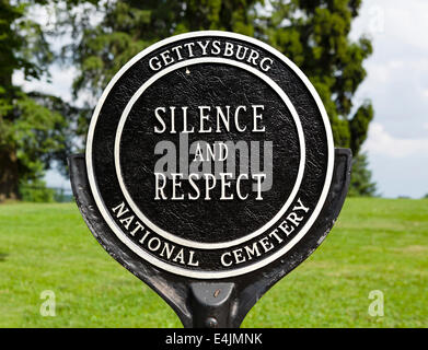 Sign requesting silence and respect at Soldiers' National Cemetery, Gettysburg National Militiary Park, Pennsylvania, USA Stock Photo