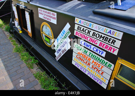 Canal life at Stoke Bruerne Northampton Northamptonshire UK Stock Photo