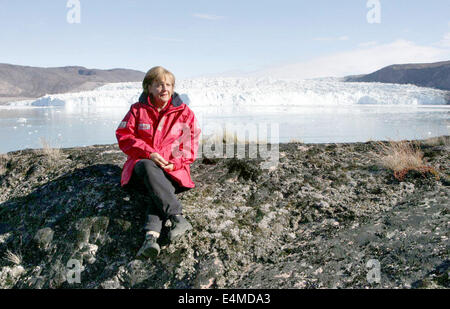 FILE - An archive picture dated 17 August 2007 visiting the Eqi Glacier near Ilulissat, Greenland. Merkel turns 60 on 17 July 2014. Photo: MICHAEL KAPPELER/DPA Stock Photo