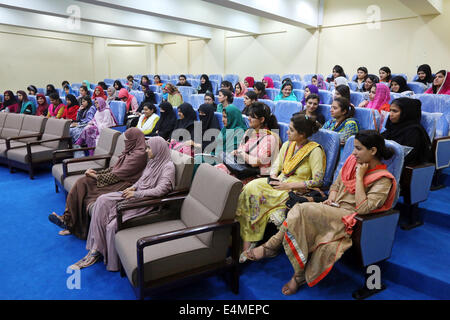 female students during a lecture at the female campus of the Islamic University, Islamabad, Pakistan Stock Photo