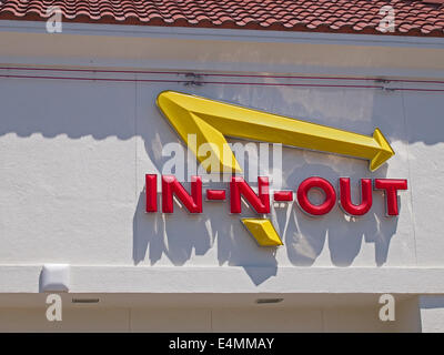 In-N-Out Burger sign   Union City California Stock Photo