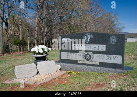 wife husband headstones gravestone alamy similar cemetery rural american