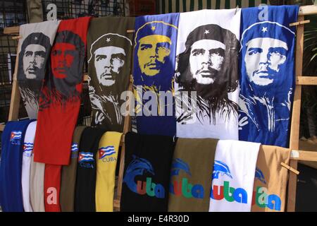Typical Cuban souvenirs like t-shirts with a portrait of Che Guevara at a market in Guardalavaca, Cuba, 22 April 2014. Photo: Peter Zimmermann -NO WIRE SERVICE- Stock Photo