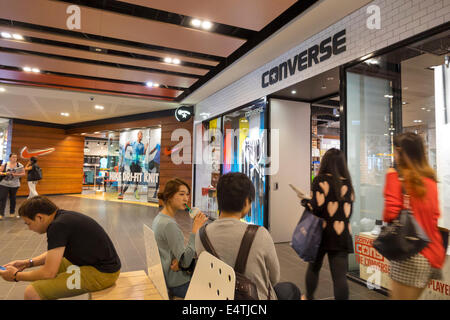 converse shop melbourne central