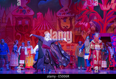 Dress rehearsal of Rimsky-Korsakov’s ballet opera Le Coq d’Or (The Golden Cockerel) at the London Coliseum. Stock Photo