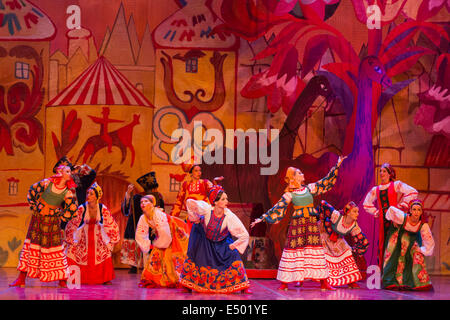 Dress rehearsal of Rimsky-Korsakov’s ballet opera Le Coq d’Or (The Golden Cockerel) at the London Coliseum. Stock Photo