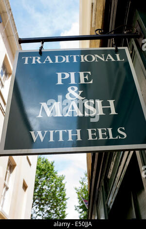 Goddards Pie and Mash Shop in Greenwich London Stock Photo