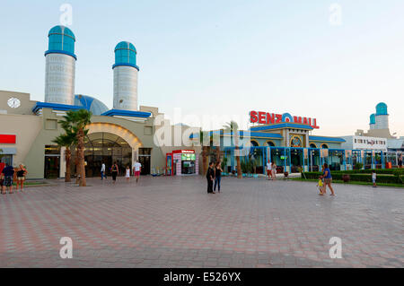 Senzo Mall is a huge new shopping center. This shopping center was opened in 2009 in the heart of Hurghada, just a short distance from the airport, Hurghada, Egypt, July 2, 2014. (CTK Photo/Michal Okla) Stock Photo