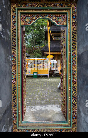 Jatiluwih, Bali, Indonesia.  Luhur Bhujangga Waisnawa Hindu Temple.  Door Frame around Entrance to inner Courtyard. Stock Photo