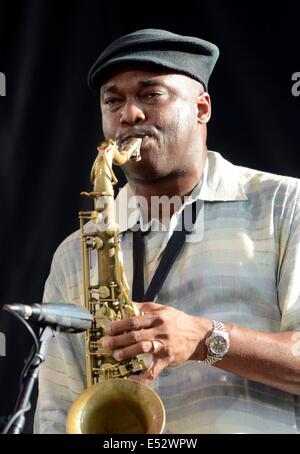 New York, US. 17th July, 2014. James Carter on stage for The Lowdown Hudson Blues Festival, Brookfield Place Waterfront Plaza, New York, NY July 17, 2014. © Everett Collection Inc/Alamy Live News Stock Photo