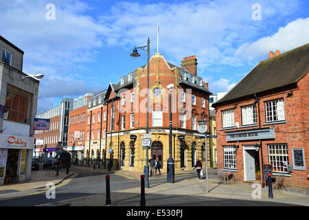 Queen Street and Broadway, Maidenhead, Royal Borough of Windsor and Maidenhead, Berkshire, England, United Kingdom Stock Photo