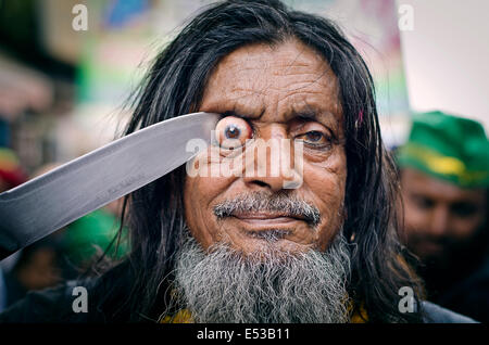 Sufi fakir, from annual pilgrimage to the tomb of Muslim Sufi saint ,Kwaja Gharib Nawaz from Ajmer,India Stock Photo