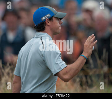 Hoylake, UK. 19th July, 2014. The Open Golf Championship, Round 3. Rory MCILROY [NIR] acknowledges the crowd Credit:  Action Plus Sports/Alamy Live News Stock Photo