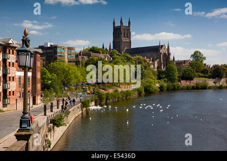 UK, England, Worcestershire, Worcester, River Severn Stock Photo