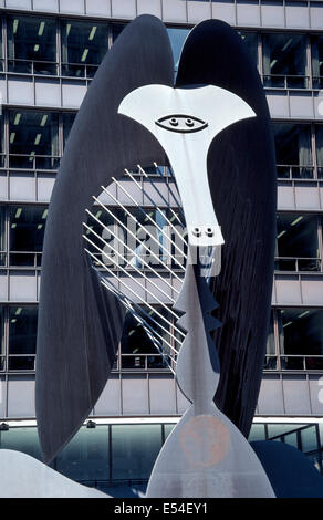Known as 'The Picasso,' this untitled sculpture by Pablo Picasso is an icon of the many public artworks on view throughout Chicago, Illinois, USA. Stock Photo