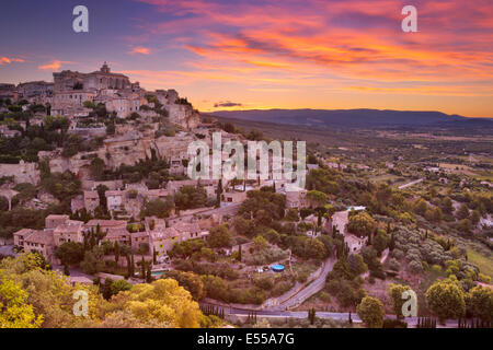 The historic village of Gordes in the Provence, France at sunrise Stock Photo