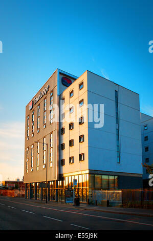 travelodge hotel great ducie street manchester Stock Photo