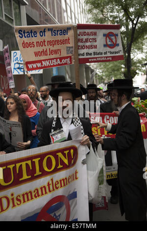 Large pro-Palestinian, anti-Israeli rally near the Israeli Consulate in New York City. Group then marched thru midtown Manhattan Stock Photo