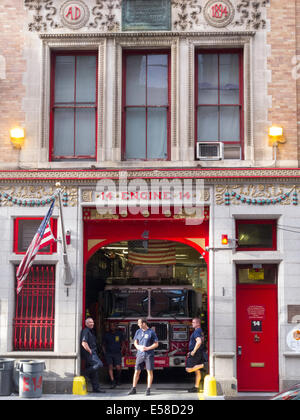 Engine 14 Fire Station in NYC Stock Photo