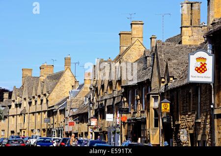 View of the shops and hotels along High Street, Chipping Campden, The Cotswolds, Gloucestershire, England, UK, Western Europe. Stock Photo