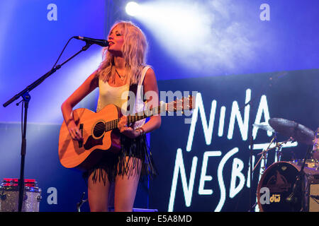 The young Scottish singer-songwriter Nina Nesbitt, performing live at the Blue Balls Festival, Lucerne, Switzerland Stock Photo