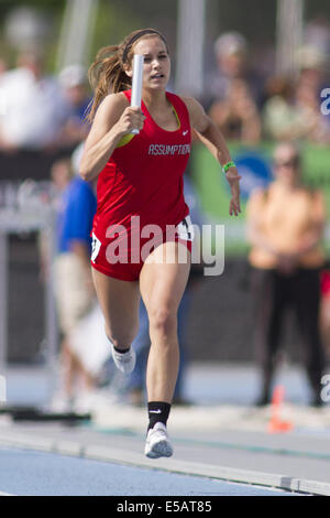 Des Moines, Iowa, USA. 23rd May, 2014. Assumption's Maddie Irmen, competes in the 3A Girls 4X200 at the Iowa State Track Championships at Drake University in Des Moines, IA., Friday, May, 23rd, 2014. © Louis Brems/Quad-City Times/ZUMA Wire/Alamy Live News Stock Photo