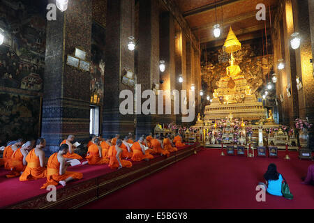Buddhist Shrine Temple, Praying and Ordination Hall at Wat Pho, Bangkok, Thailand Stock Photo