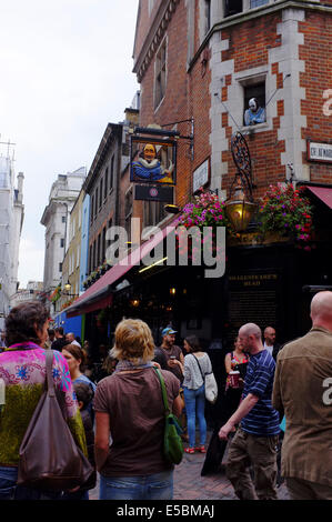 Shakespeare's Head pub on corner of Great Marlborough Street, London Stock Photo