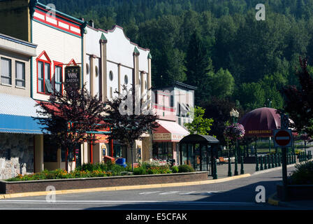 Elk203-2435 Canada, British Columbia, Revelstoke, downtown street scene Stock Photo