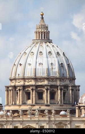 The dome of Saint Peter cathedral in Vatican City Stock Photo