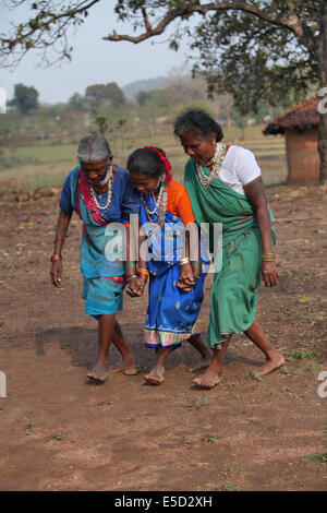 Tribal women dancing, Baiga tribe, Chattisgadh, India Stock Photo