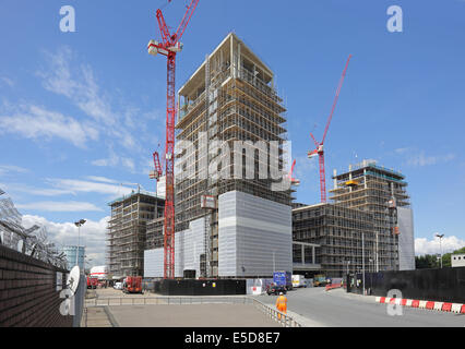 Embassy Gardens, a new mixed use, 15 acre development in London's Nine Elms area next to the site of the new US Embassy Stock Photo