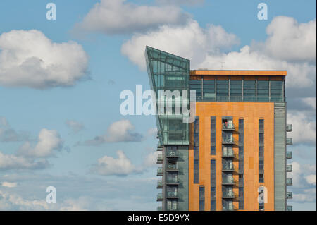 The Skyline Central apartment block on the corner of Rochdale Road and Swan Street in the New Cross area of Manchester. Stock Photo