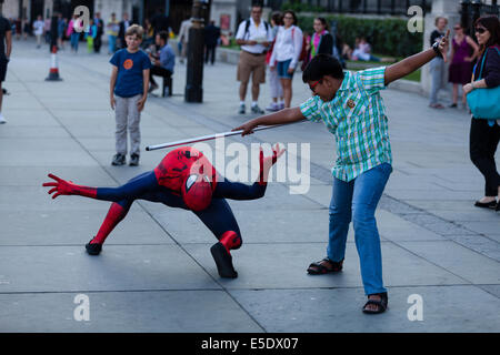 Street Entertainer, Trafalgar Square, London, England Stock Photo