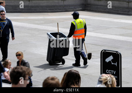 London, England, UK. Streetcleaner in Trafalgar Square Stock Photo