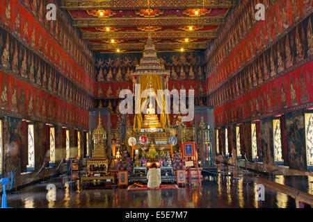 National Museum, the Phra Sihing Buddha in the Buddhai sawan chapel,  Bangkok, Thailand, South East Asia Stock Photo