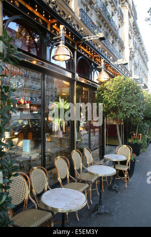 France, paris 14e, montparnasse, boulevard du montparnasse, brasserie le dome, terrasse, Stock Photo