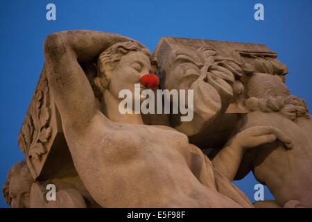 Sculpture, Jardins du Trocadero in Paris Stock Photo