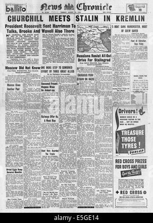 1942 News Chronicle front page reporting Winston Churchill in Moscow for talks with Joseph Stalin Stock Photo