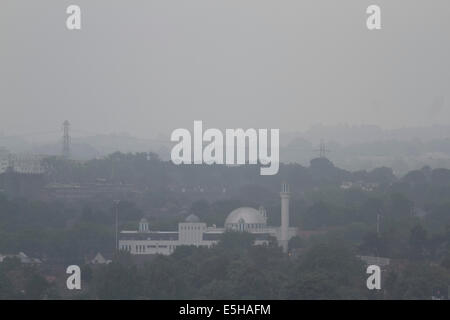 Wimbledon London,UK. 1st August, 2014. Bait Ul Futuh mosque in Morden rises on a  cooler start to the day as temperatures start to drop after the heatwave and one of the hottest July months Credit:  amer ghazzal/Alamy Live News