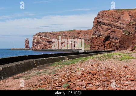 West Coast with the Lummenfelsen cliffs and the Lange Anna sea stack, Heligoland, Schleswig-Holstein, Germany Stock Photo