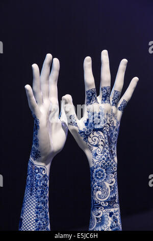 Netherlands, Amsterdam, Stedelijk Museum, Marcel Wanders, Moooi. tattoo for the hands of Iris Hond, Blue Delftware Stock Photo
