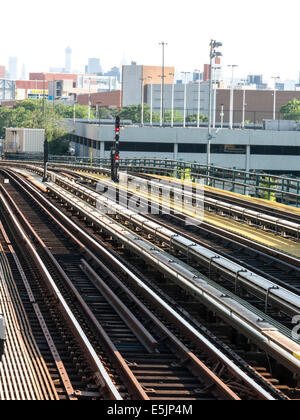 4 Train, Subway Stop Signage, 161st Street and Yankee Stadium, The Bronx,  NYC Stock Photo - Alamy