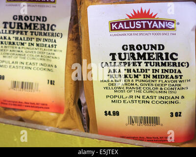 Kalustyan's Indian Spice Shop is a specialty store in Murray Hill, New York City, USA Stock Photo
